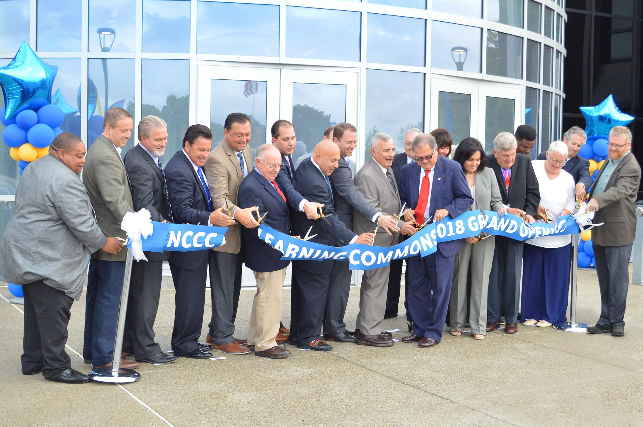 Learning Commons Ribbon Cutting